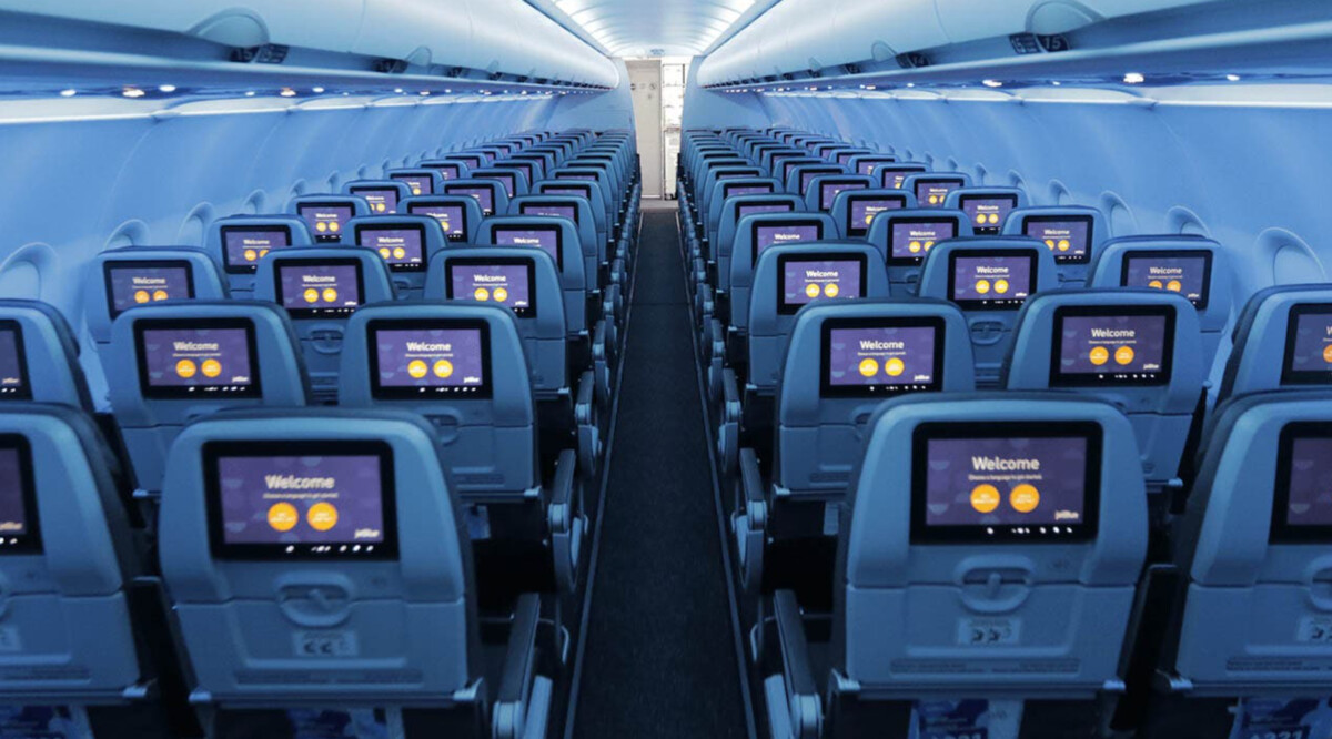 Military Deals on Airlines Fly with Benefits RETAIL SALUTE