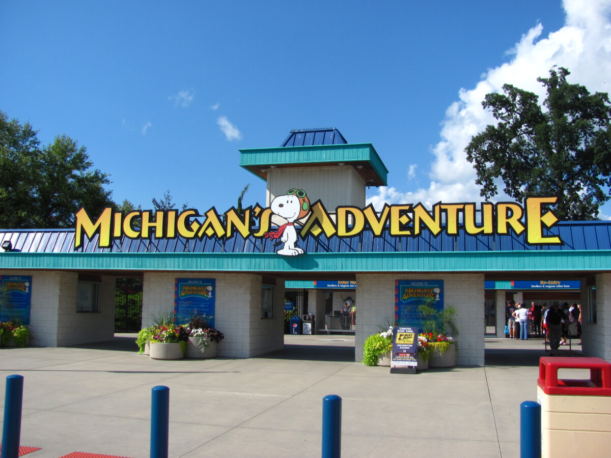 Michigan’s Adventure Military Discount